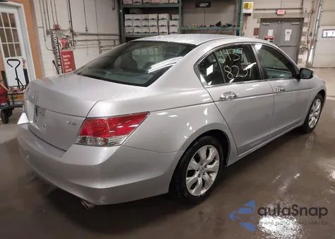 2010 Honda Accord 3.5 Ex-L из США, поврежденный, VIN 1HGCP3F8XAA031101
